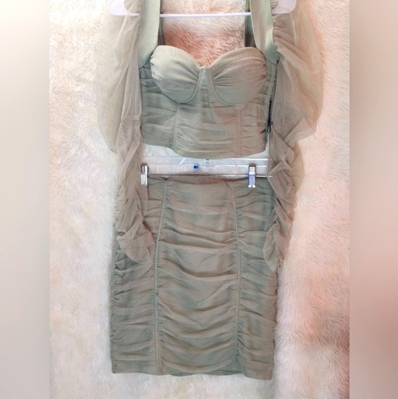 New 2PC Sheer Skirt Set - Picture 1 of 3